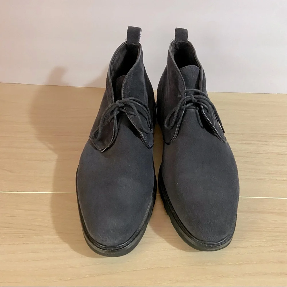 Bruno Magli Wender Suede Chukka Desert Boots Ankle Navy Lace Up Minimalist Sz 8
